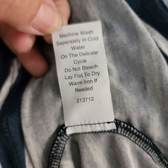 Cabi 315 perfect tee dress - Picture 3 of 10